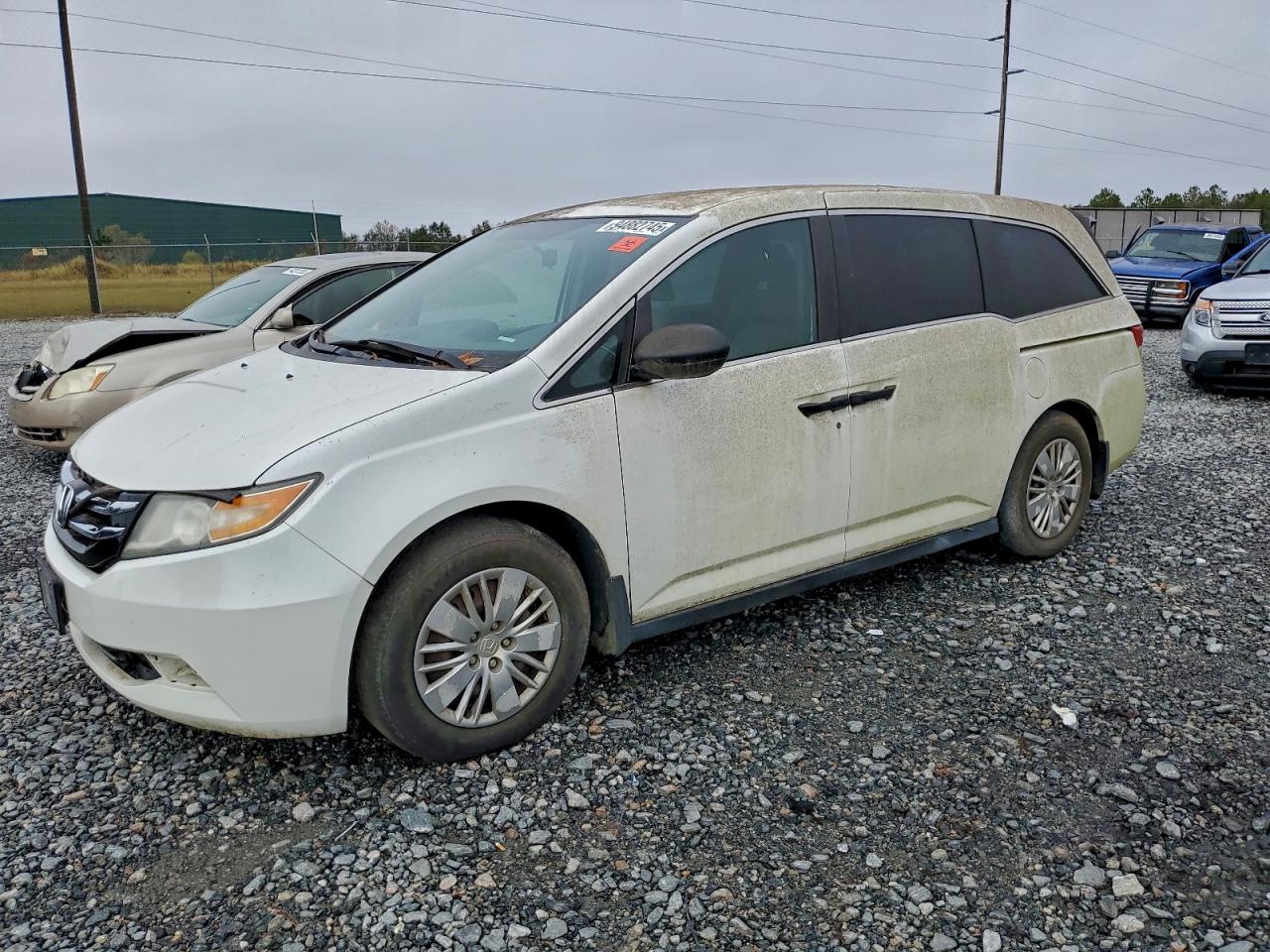 Lot #3302695089 2016 HONDA ODYSSEY LX