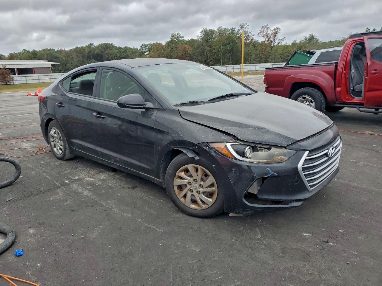 Lot #3302735065 2017 HYUNDAI ELANTRA SE