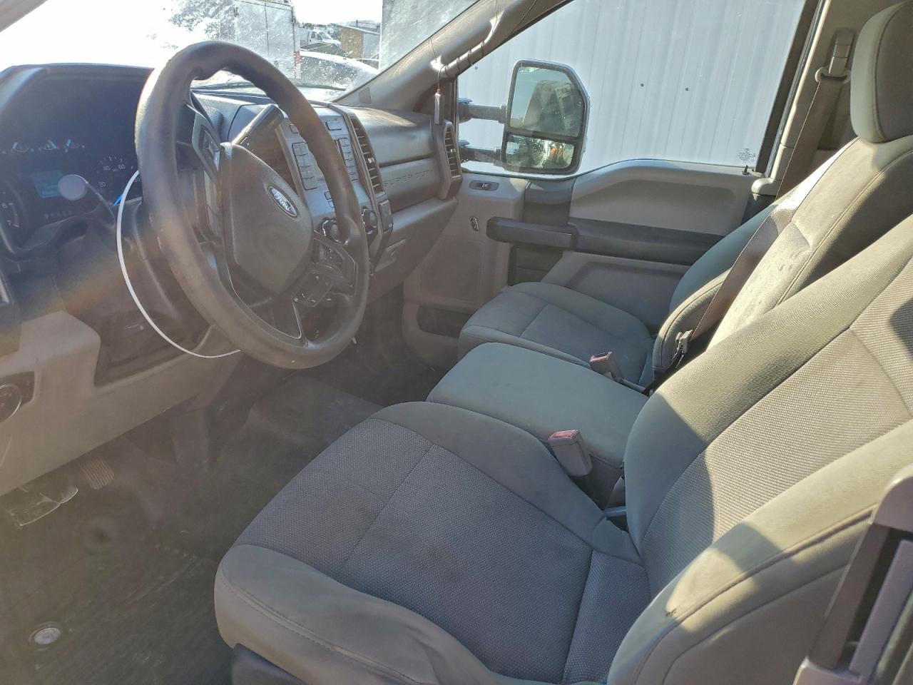 FORD F-250 SUPER DUTY