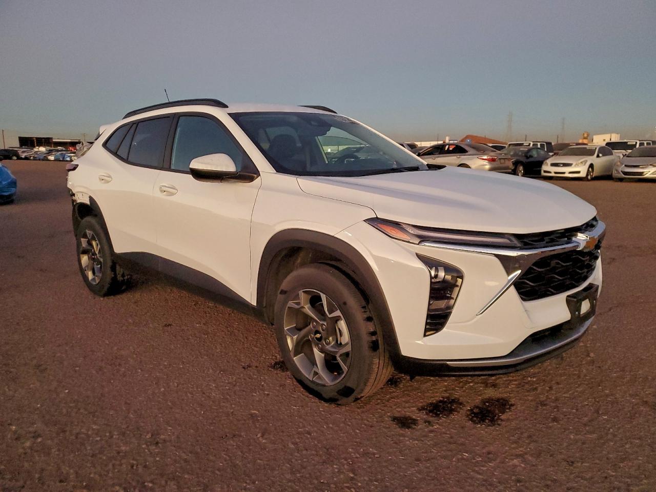 Lot #3318054375 2025 CHEVROLET TRAX 1LT