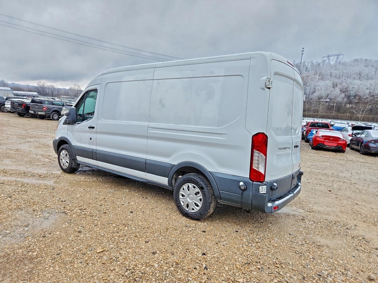 Lot #3310371975 2016 FORD TRANSIT T-
