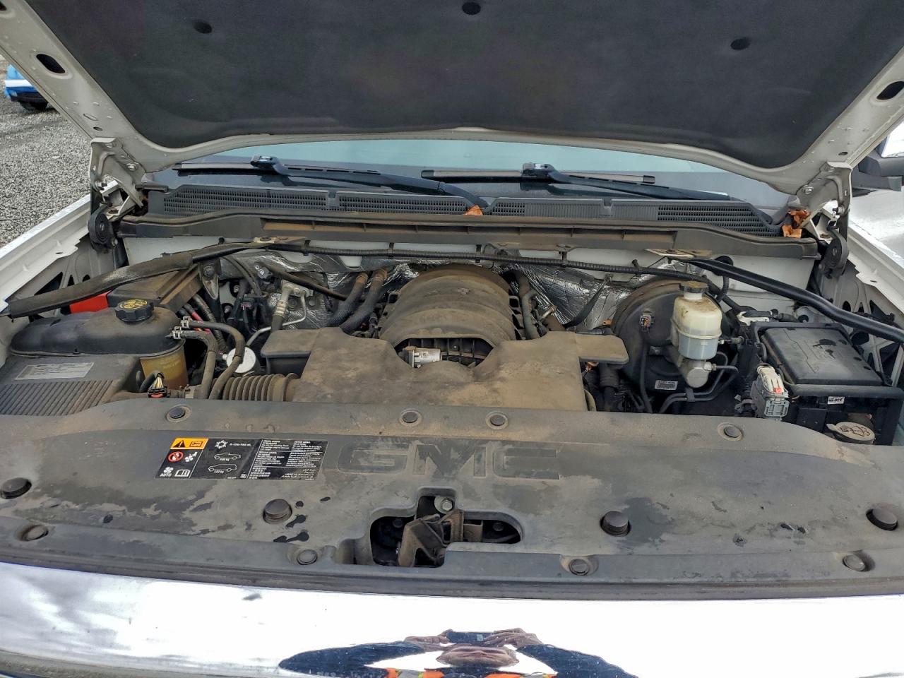 GMC SIERRA K1500 SLT