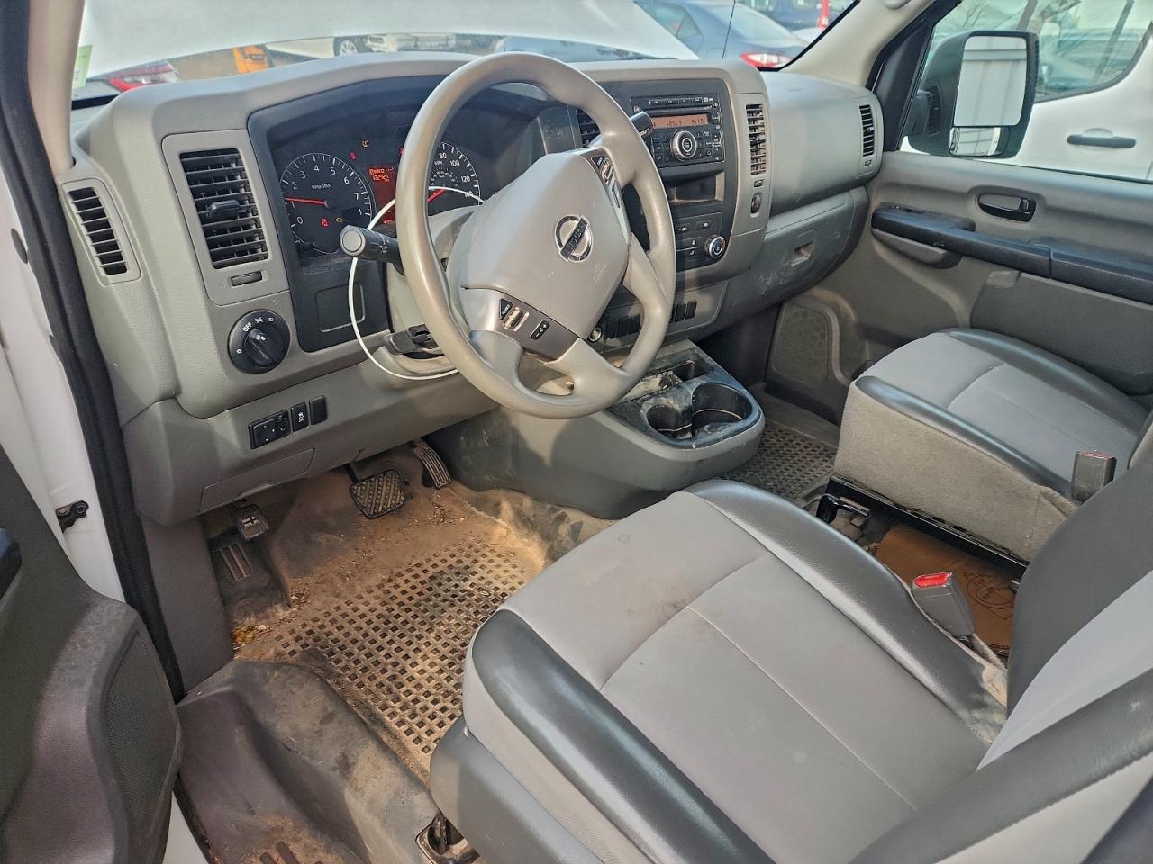 NISSAN NV1500 1500 S