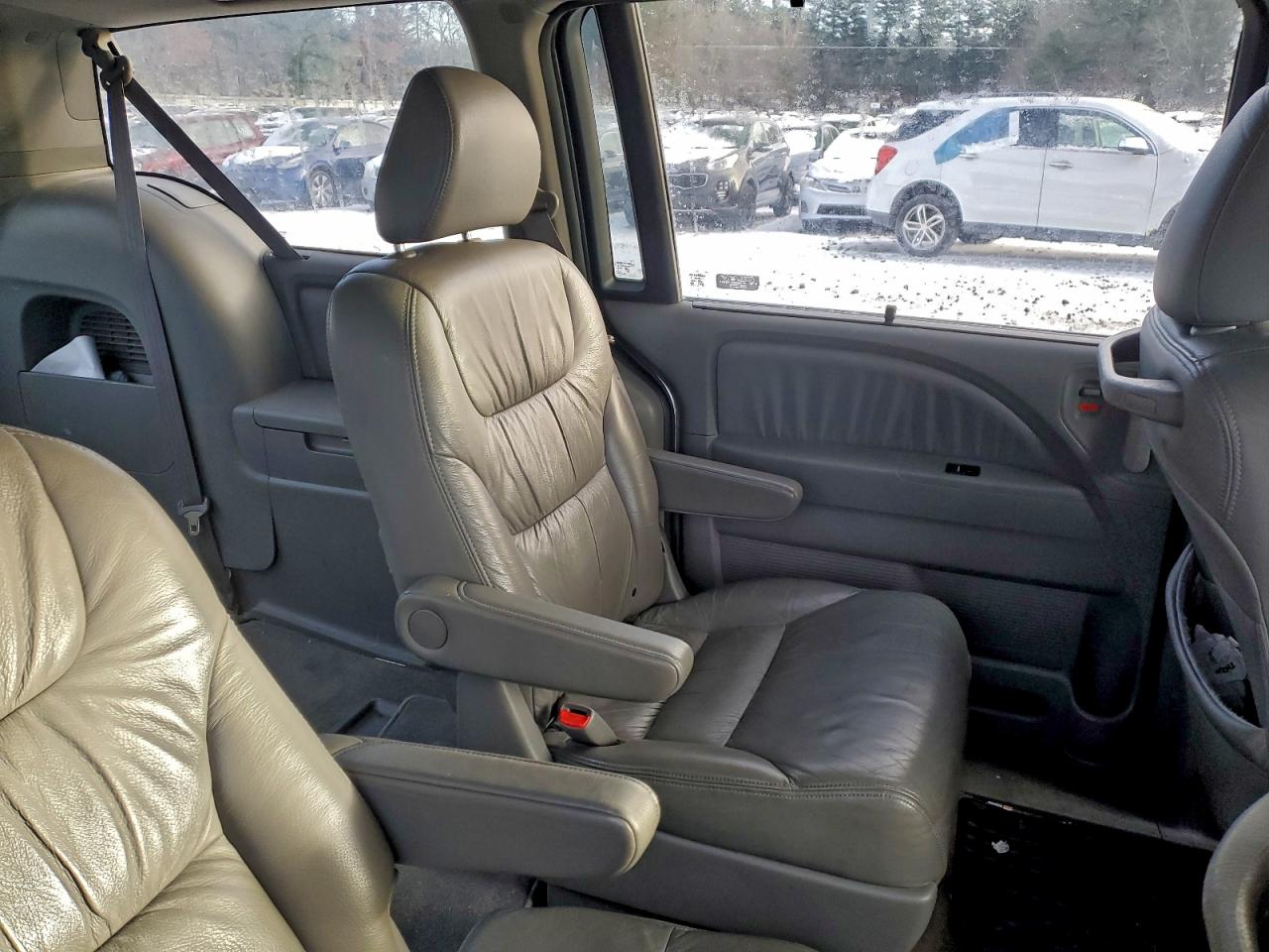Lot #3316718403 2008 HONDA ODYSSEY EX