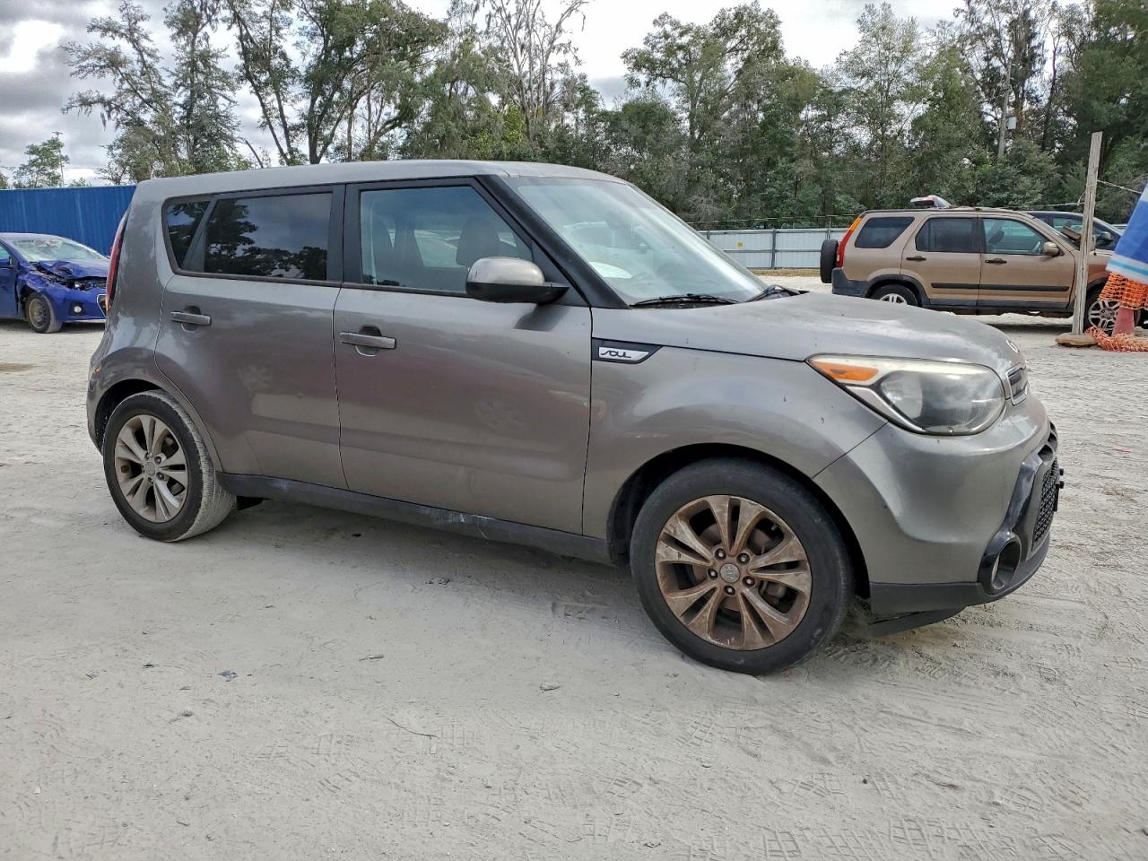 KIA SOUL +