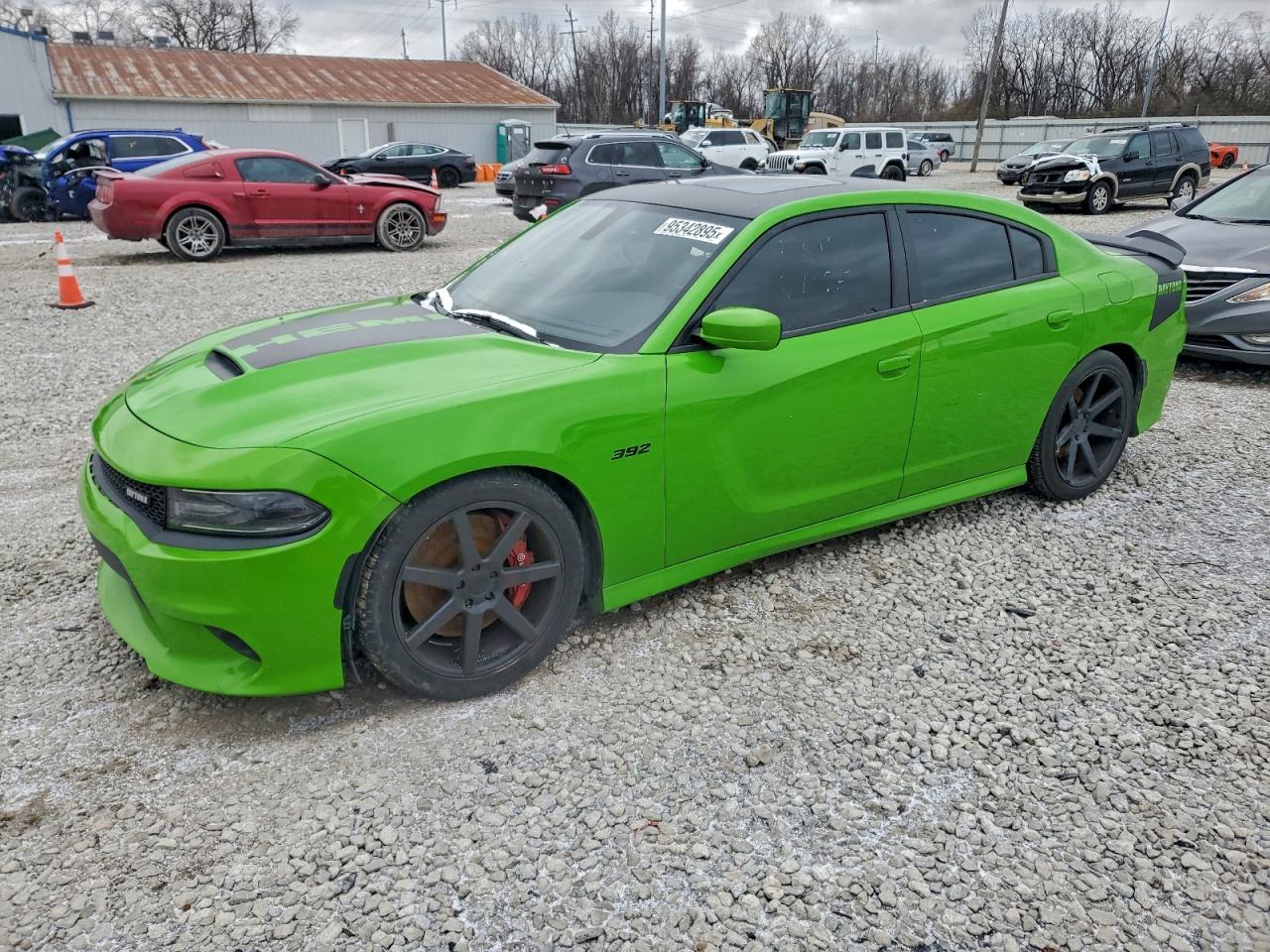 Lot #3318874914 2017 DODGE CHARGER R/