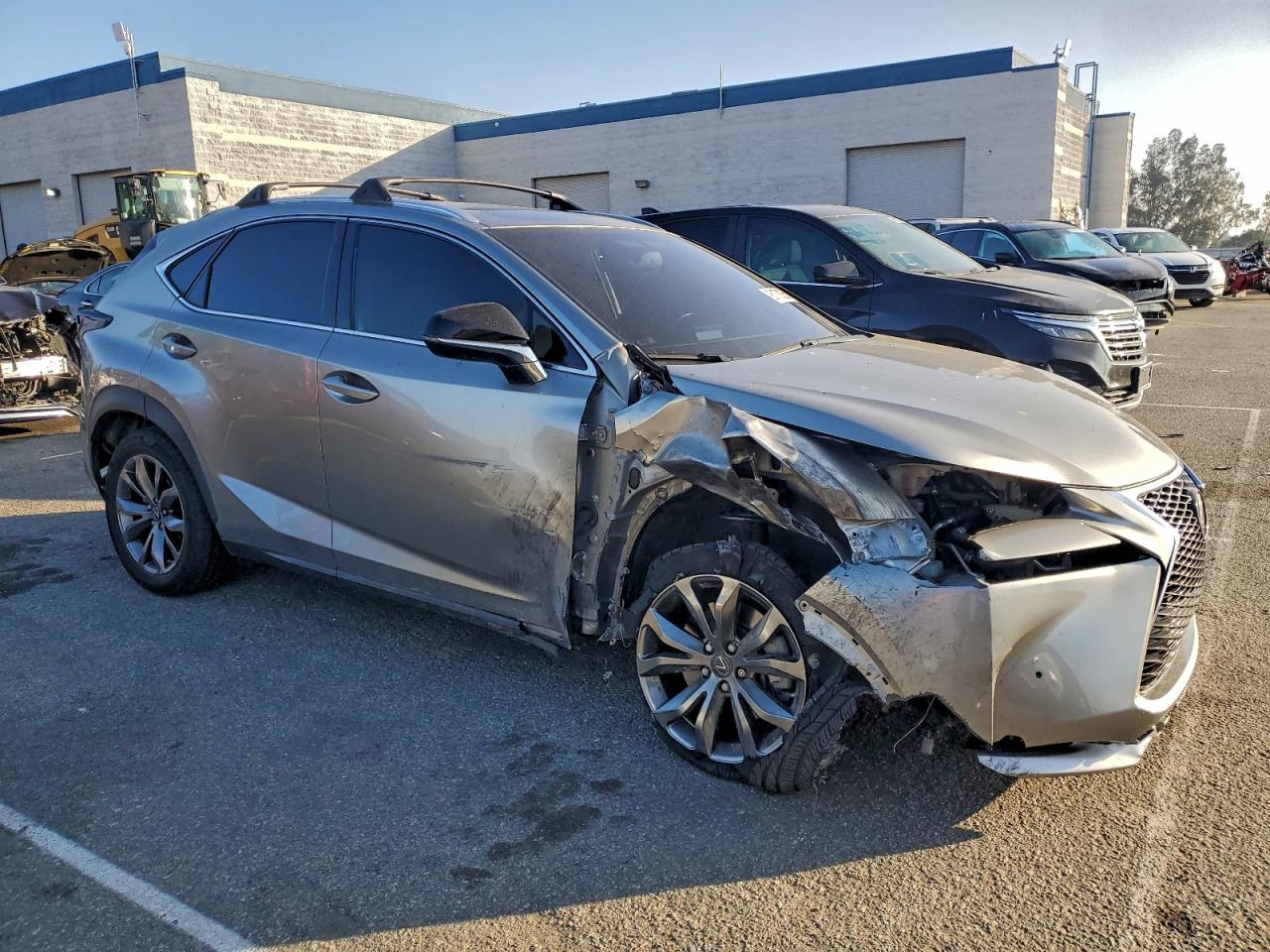 LEXUS NX 200T BASE
