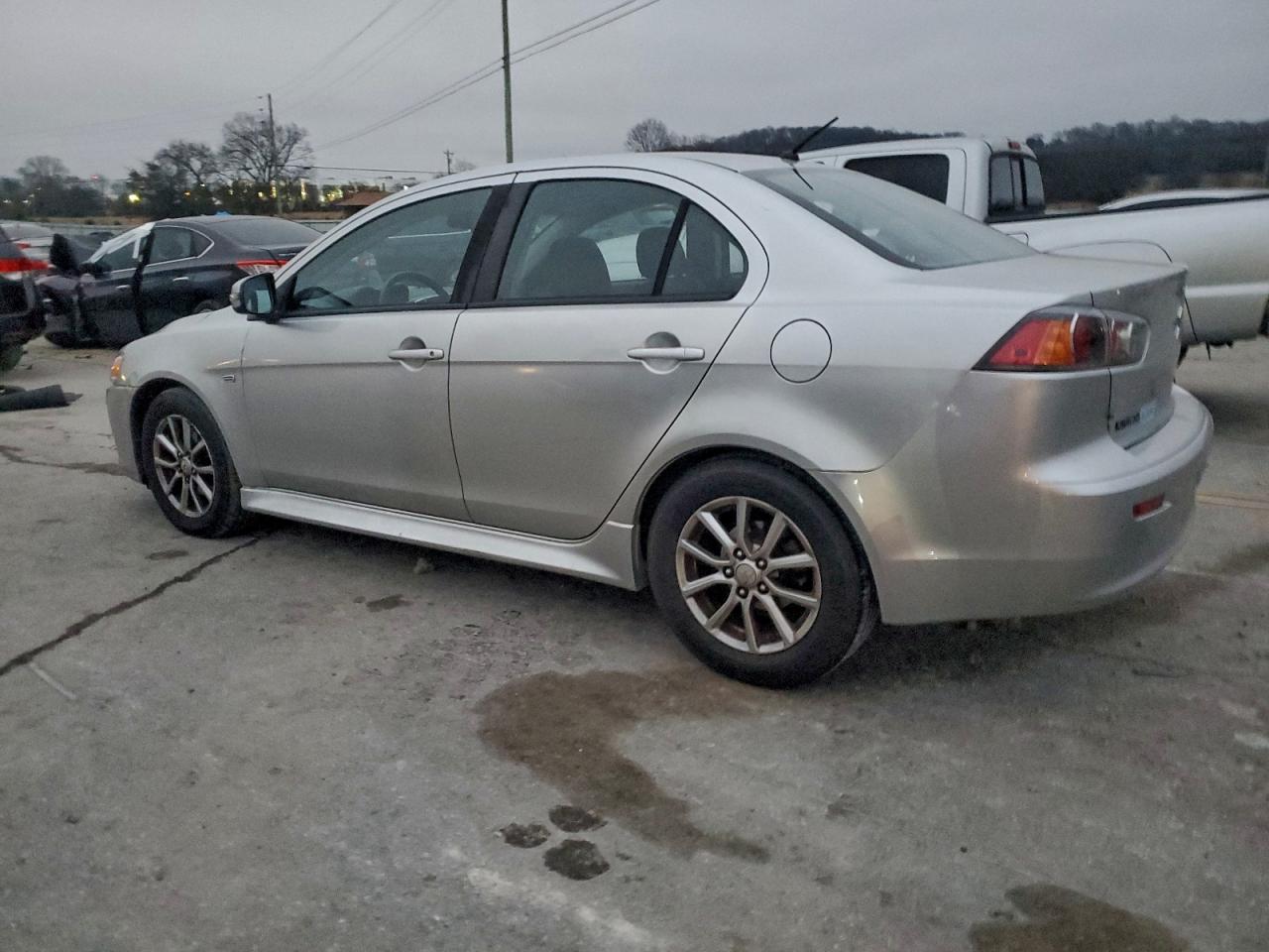Lot #3311655282 2016 MITSUBISHI LANCER ES