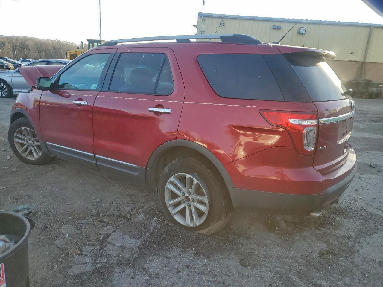 FORD EXPLORER XLT