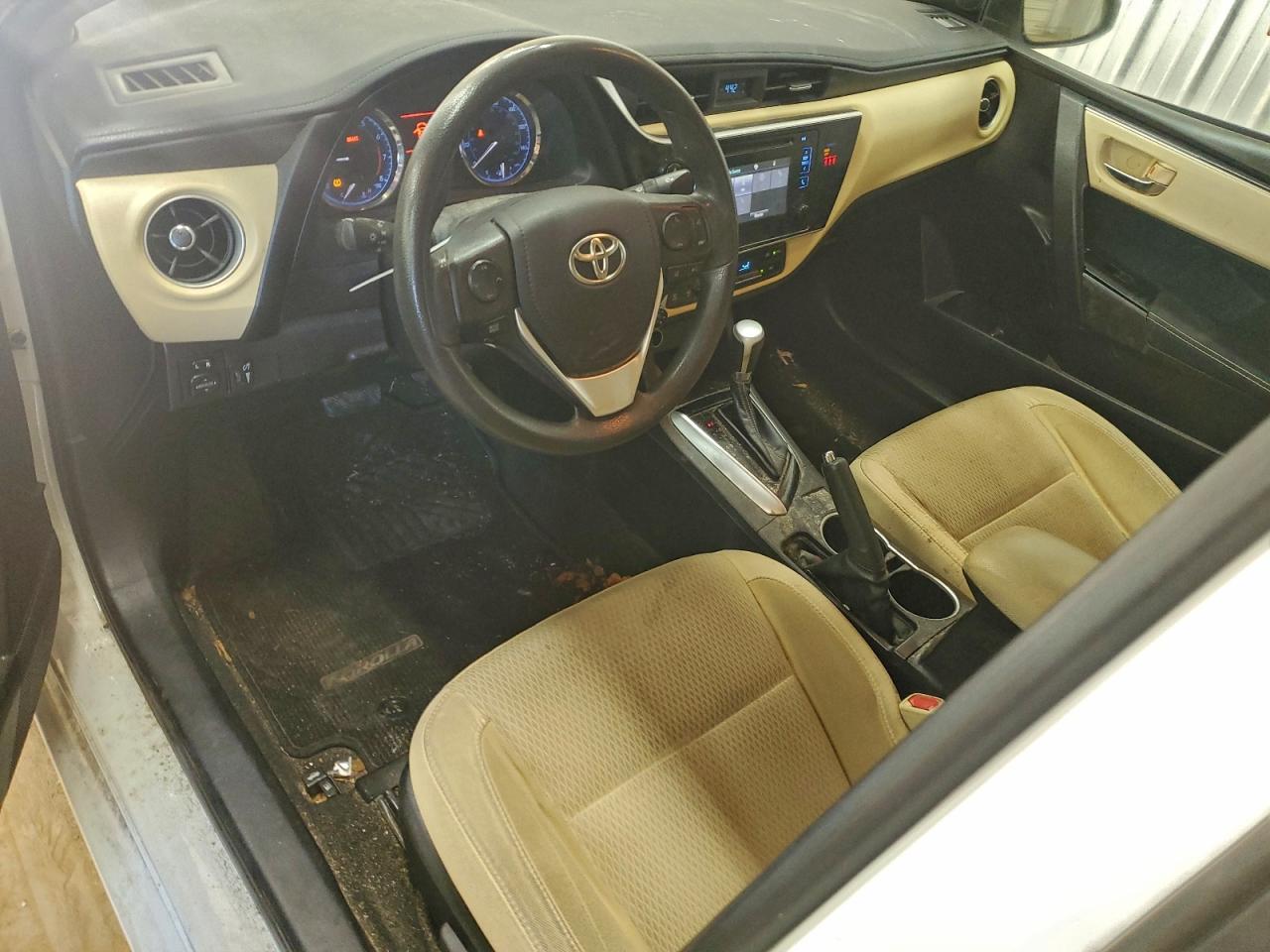 Lot #3311733237 2018 TOYOTA COROLLA L