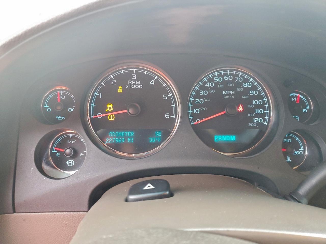 CHEVROLET TAHOE C1500 LTZ