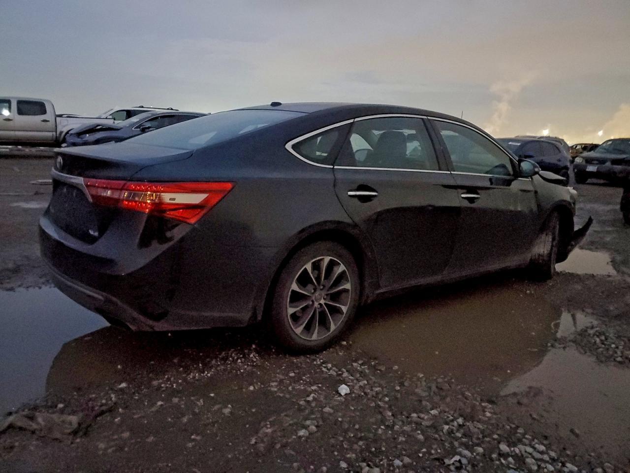 Lot #3315692719 2018 TOYOTA AVALON XLE