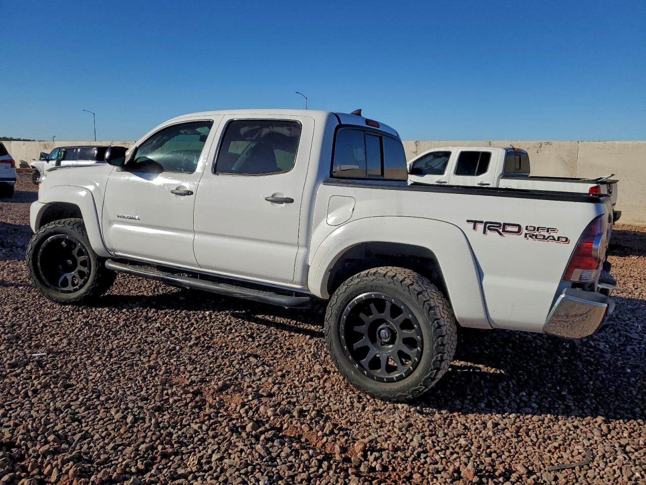 TOYOTA TACOMA DOUBLE CAB