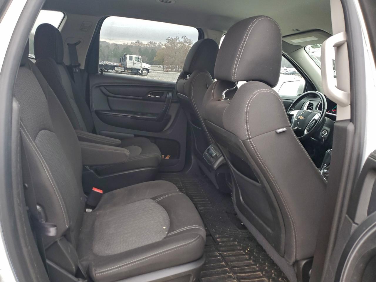 CHEVROLET TRAVERSE LT