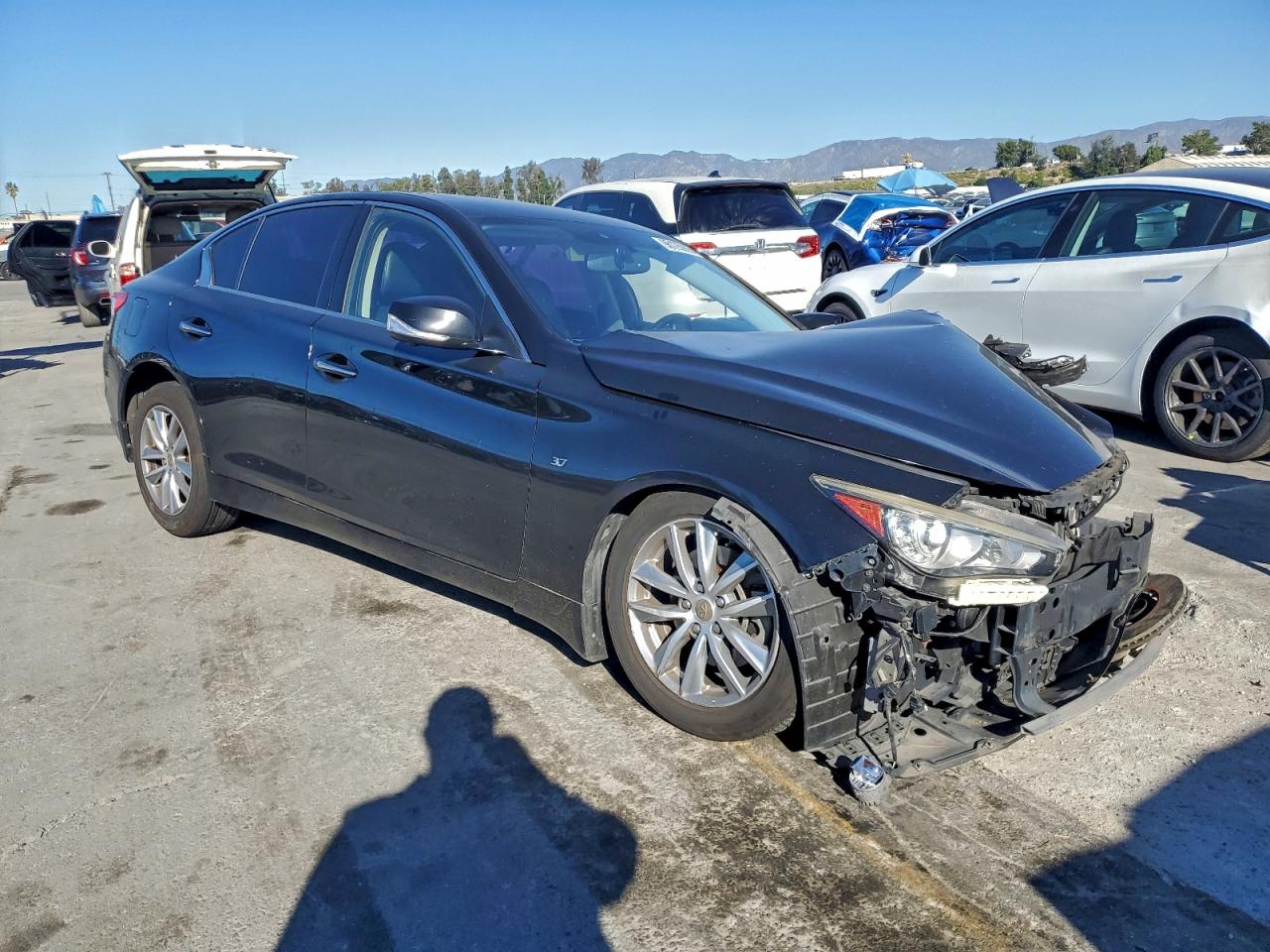 INFINITI Q50 BASE