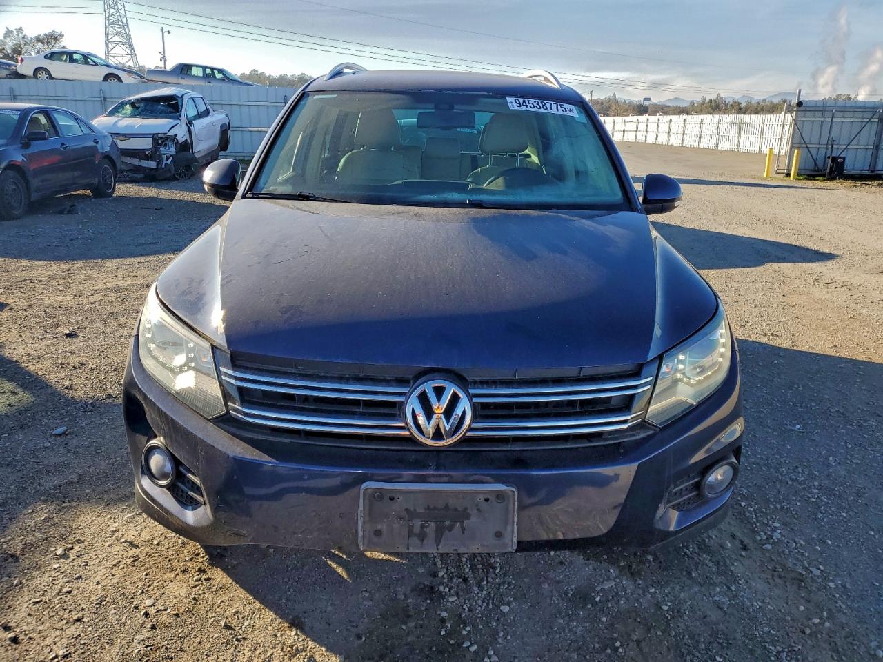 VOLKSWAGEN TIGUAN S