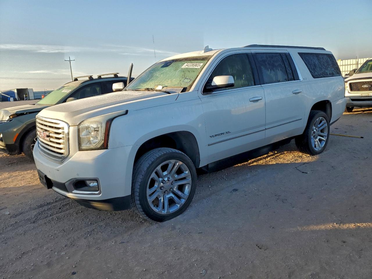 GMC YUKON C1500 SLT
