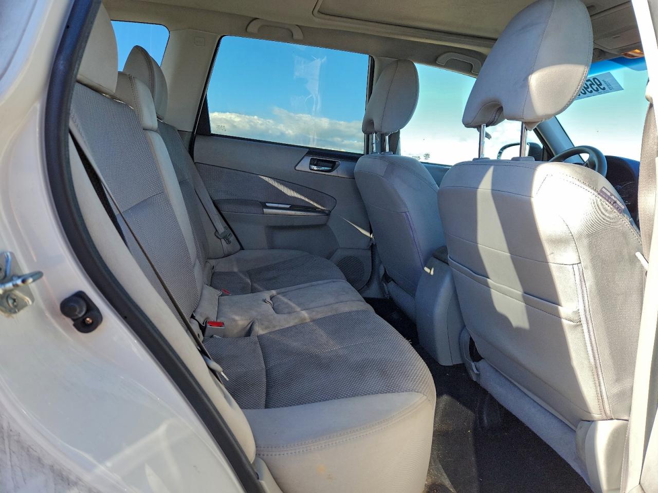 Lot #3309788362 2011 SUBARU FORESTER 2