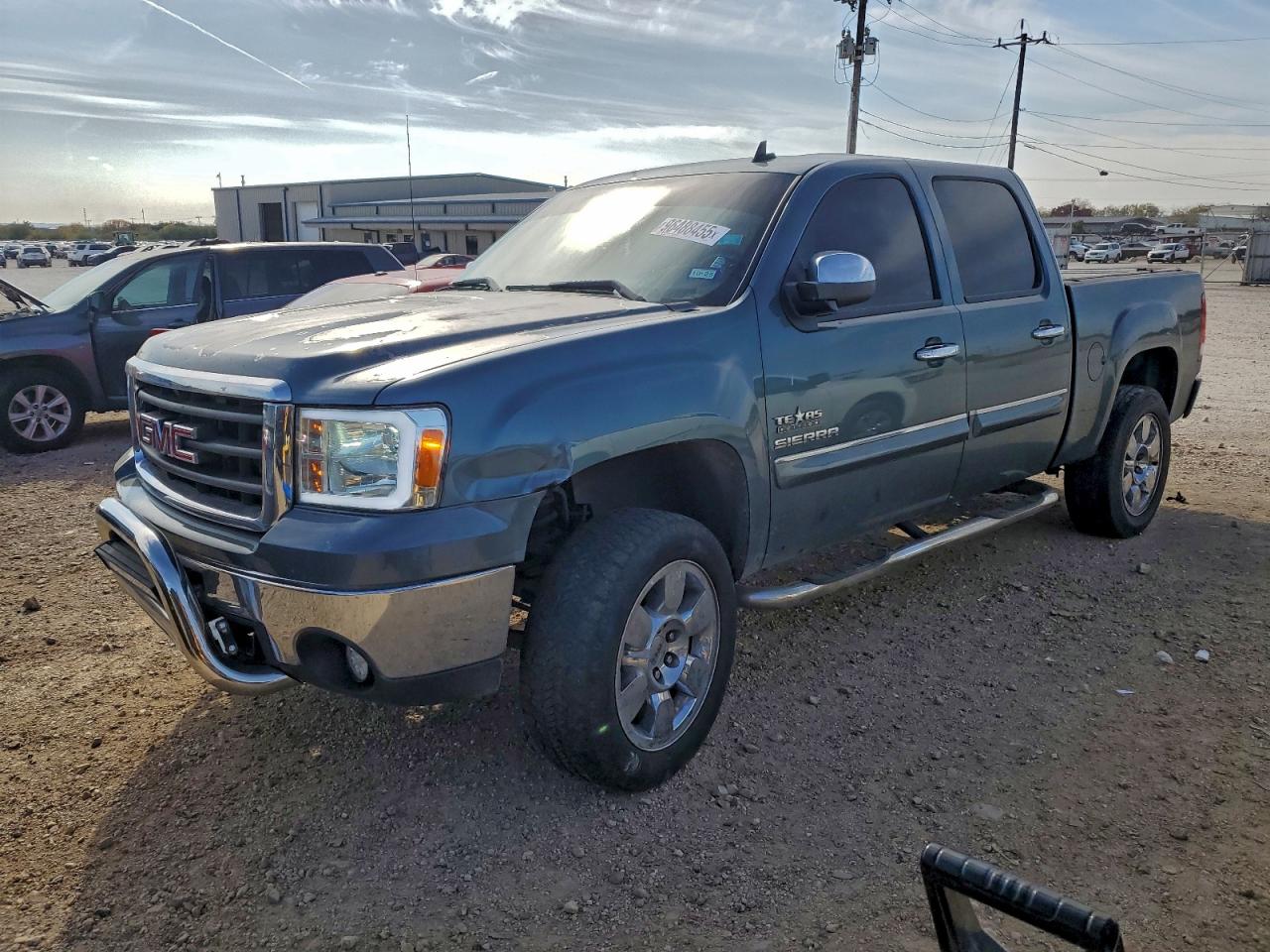 Lot #3317085987 2010 GMC SIERRA C15