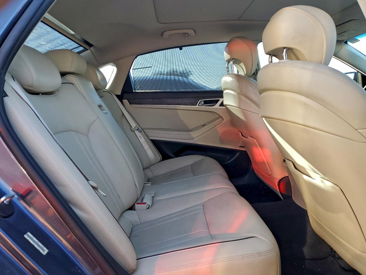 Lot #3311557278 2015 HYUNDAI GENESIS 5.