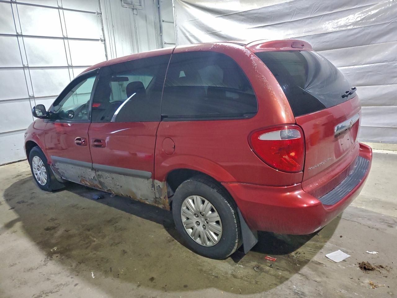 Lot #3302732009 2007 CHRYSLER TOWN & COU