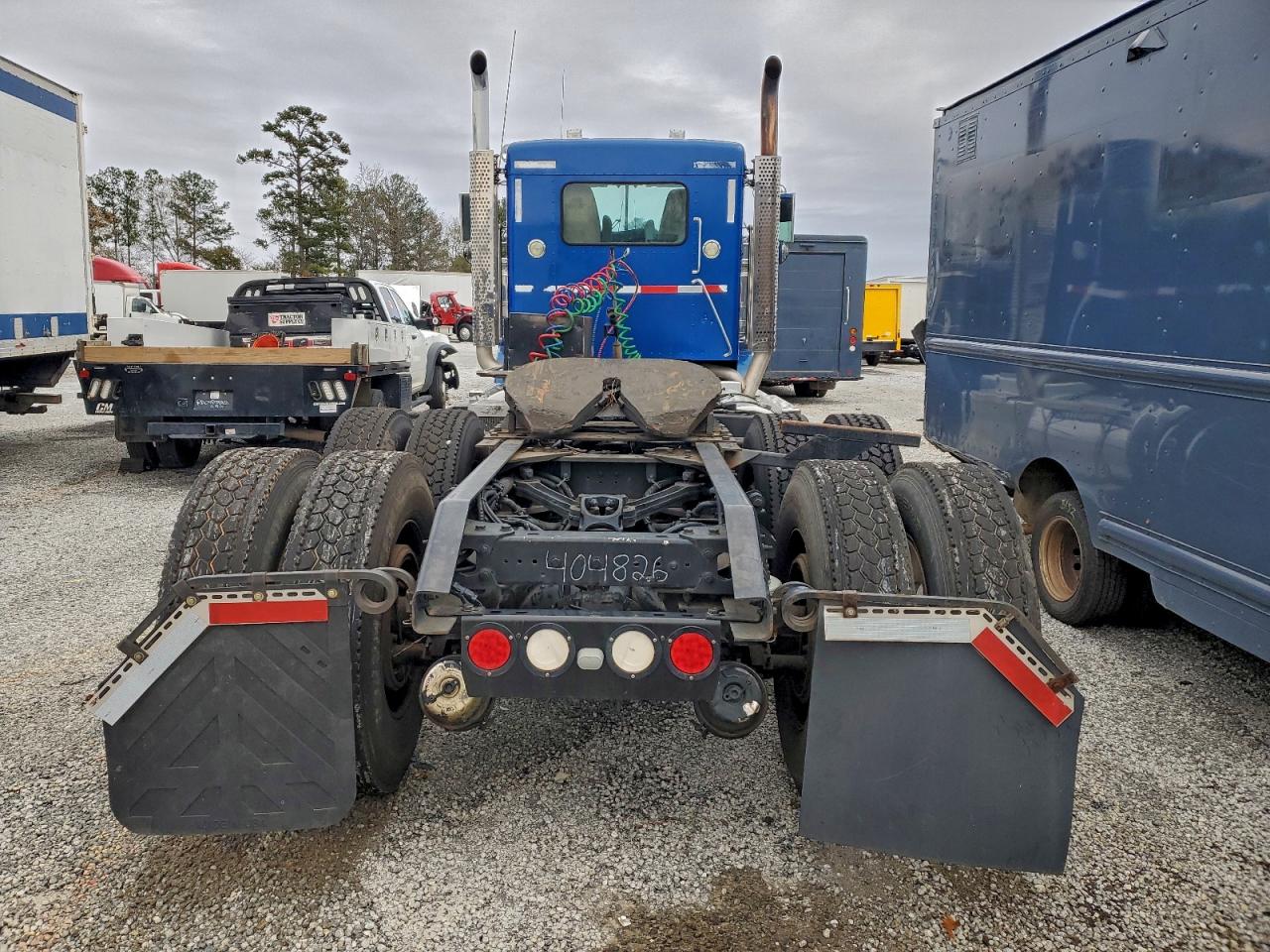 Lot #3303635929 2013 KENWORTH CONSTRUCTI