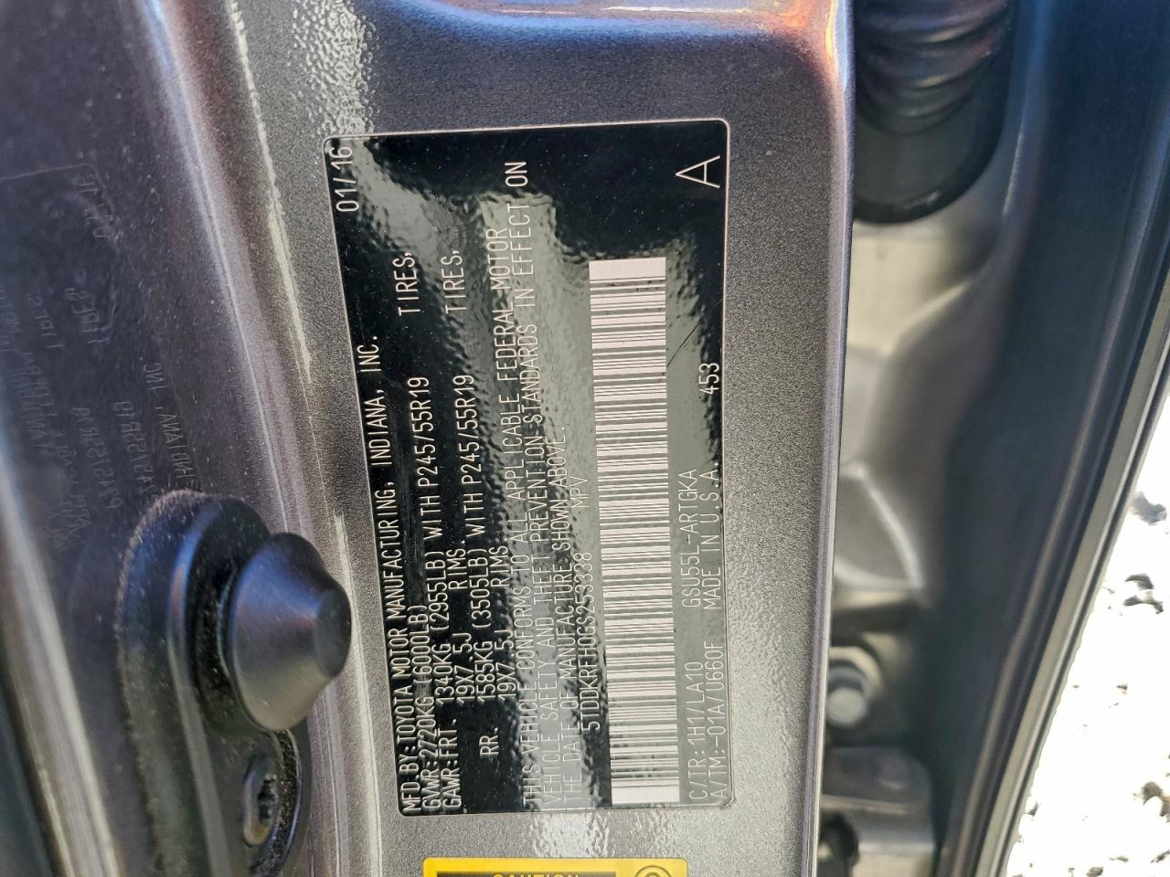 TOYOTA HIGHLANDER LIMITED