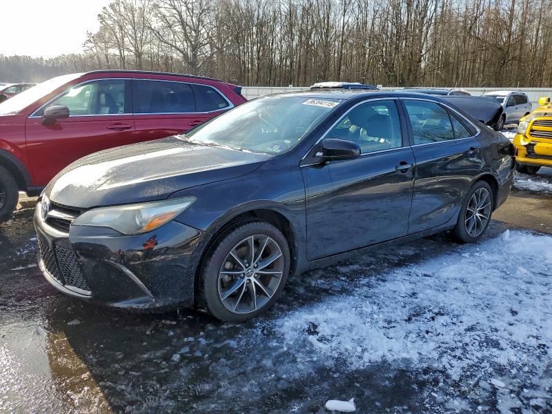2015 TOYOTA CAMRY LE #3317708072