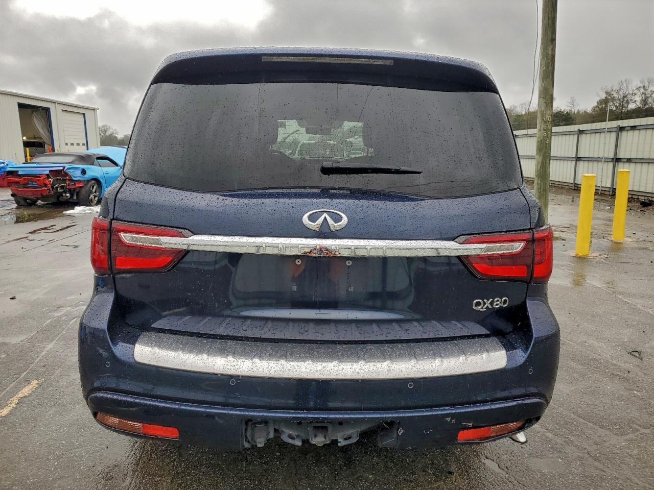 INFINITI QX80 LUXE