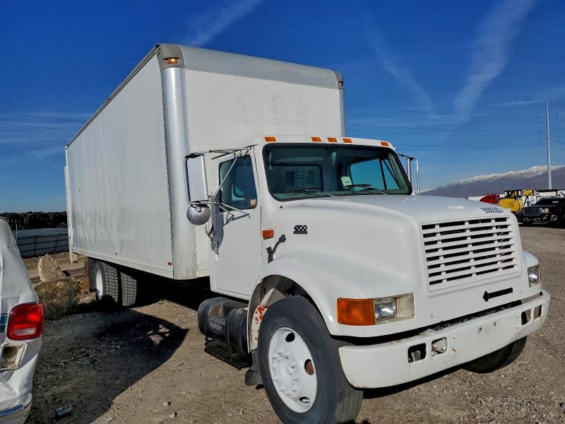 2001 INTERNATIONAL 4000 4700 #3316819412