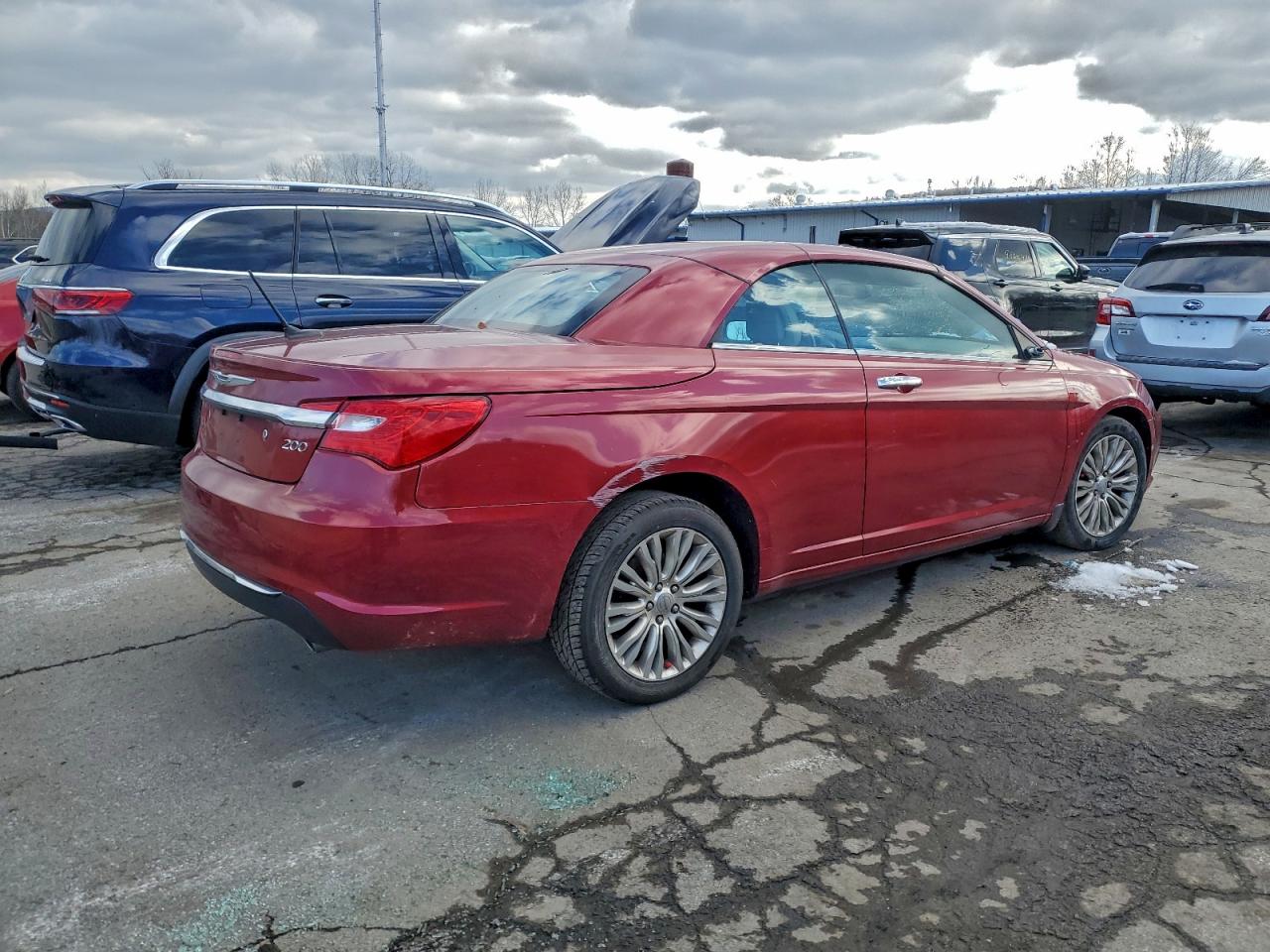 CHRYSLER 200 LIMITED