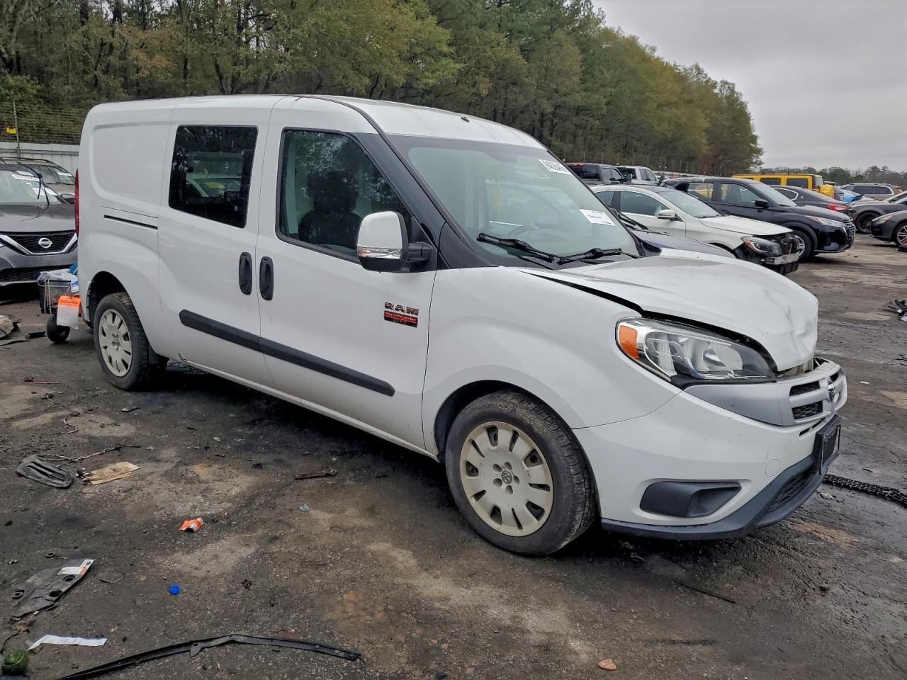 RAM PROMASTER SLT