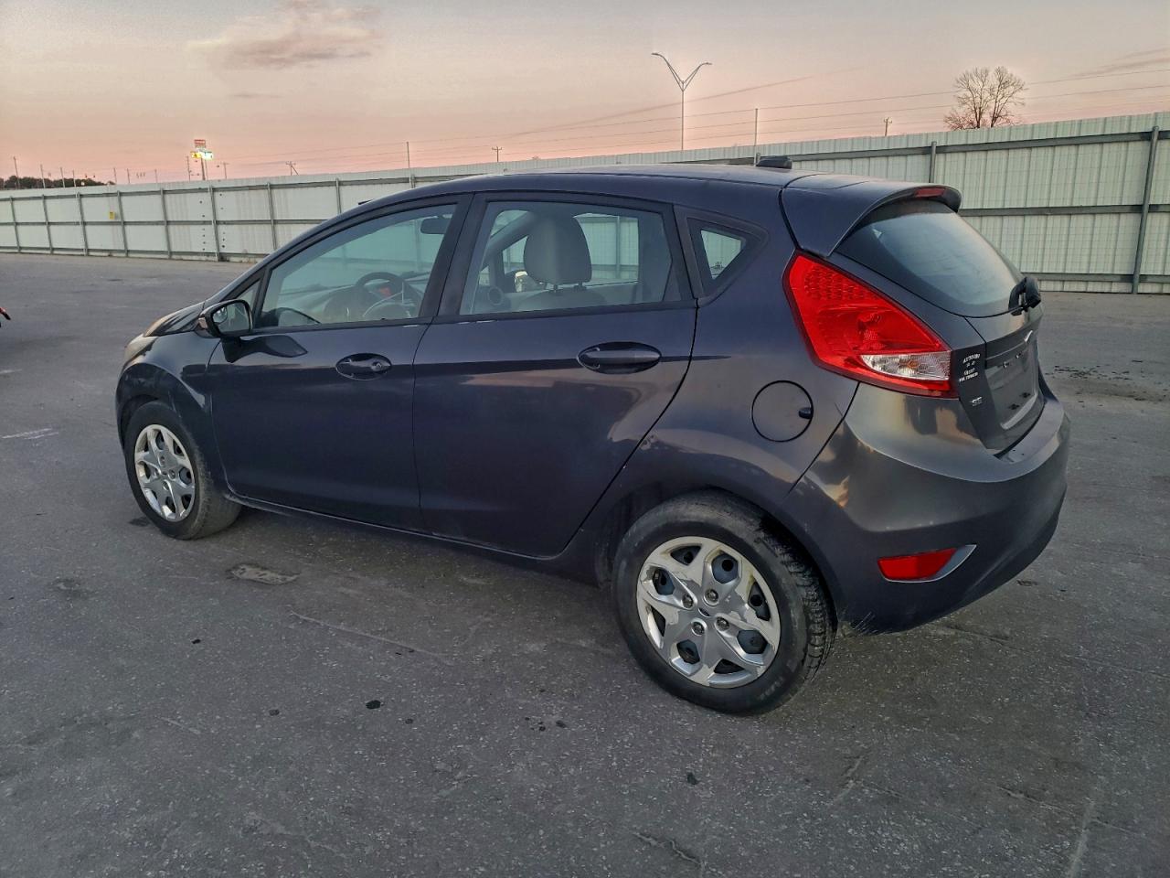 Lot #3311645220 2013 FORD FIESTA SE