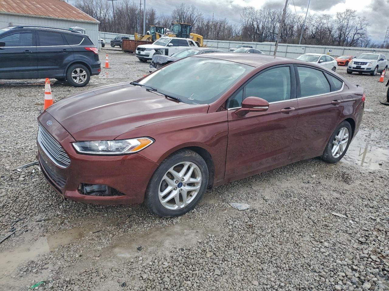 FORD FUSION SE