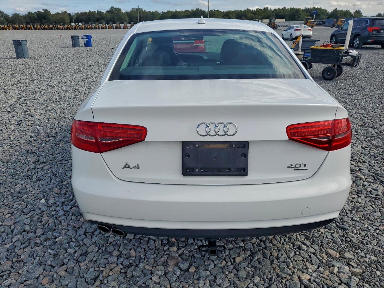 AUDI A4 PREMIUM