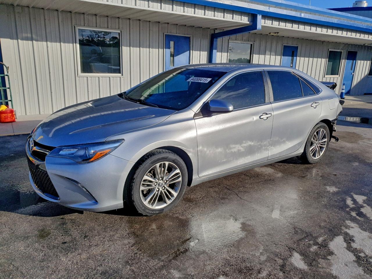 Lot #3302843913 2015 TOYOTA CAMRY LE