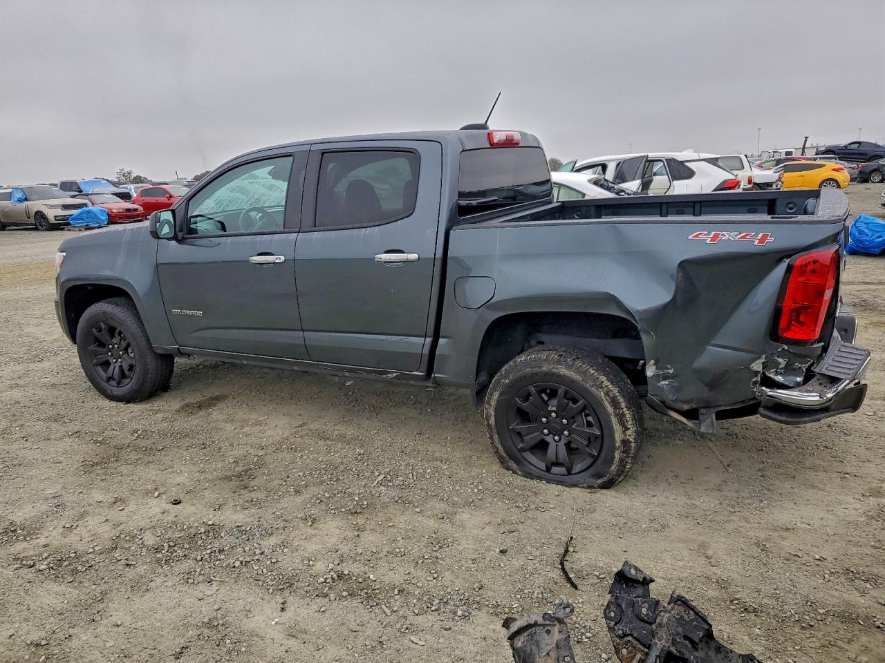 CHEVROLET COLORADO LT