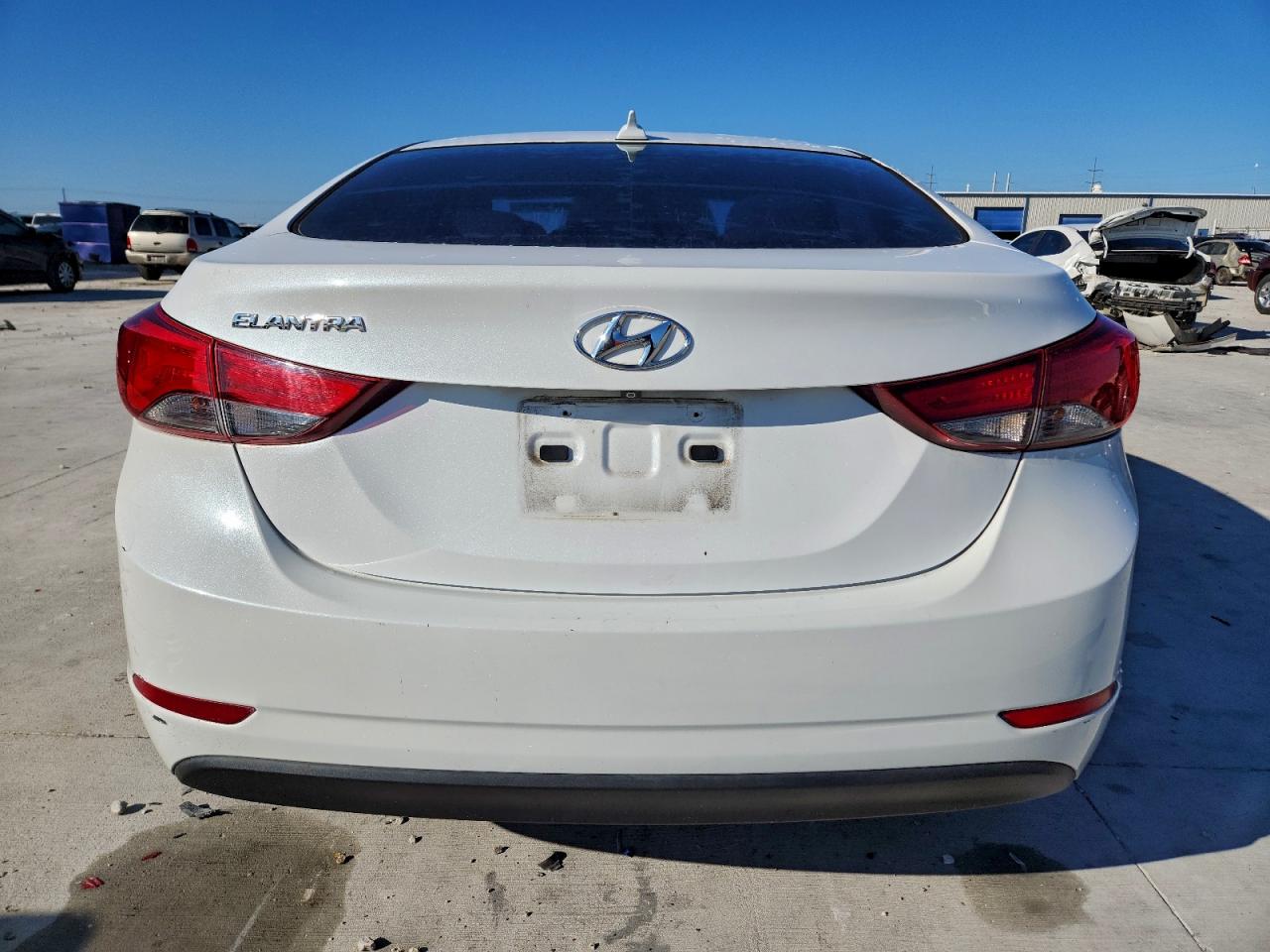 HYUNDAI ELANTRA SE