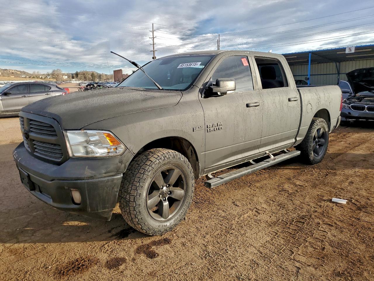 RAM 1500 SLT