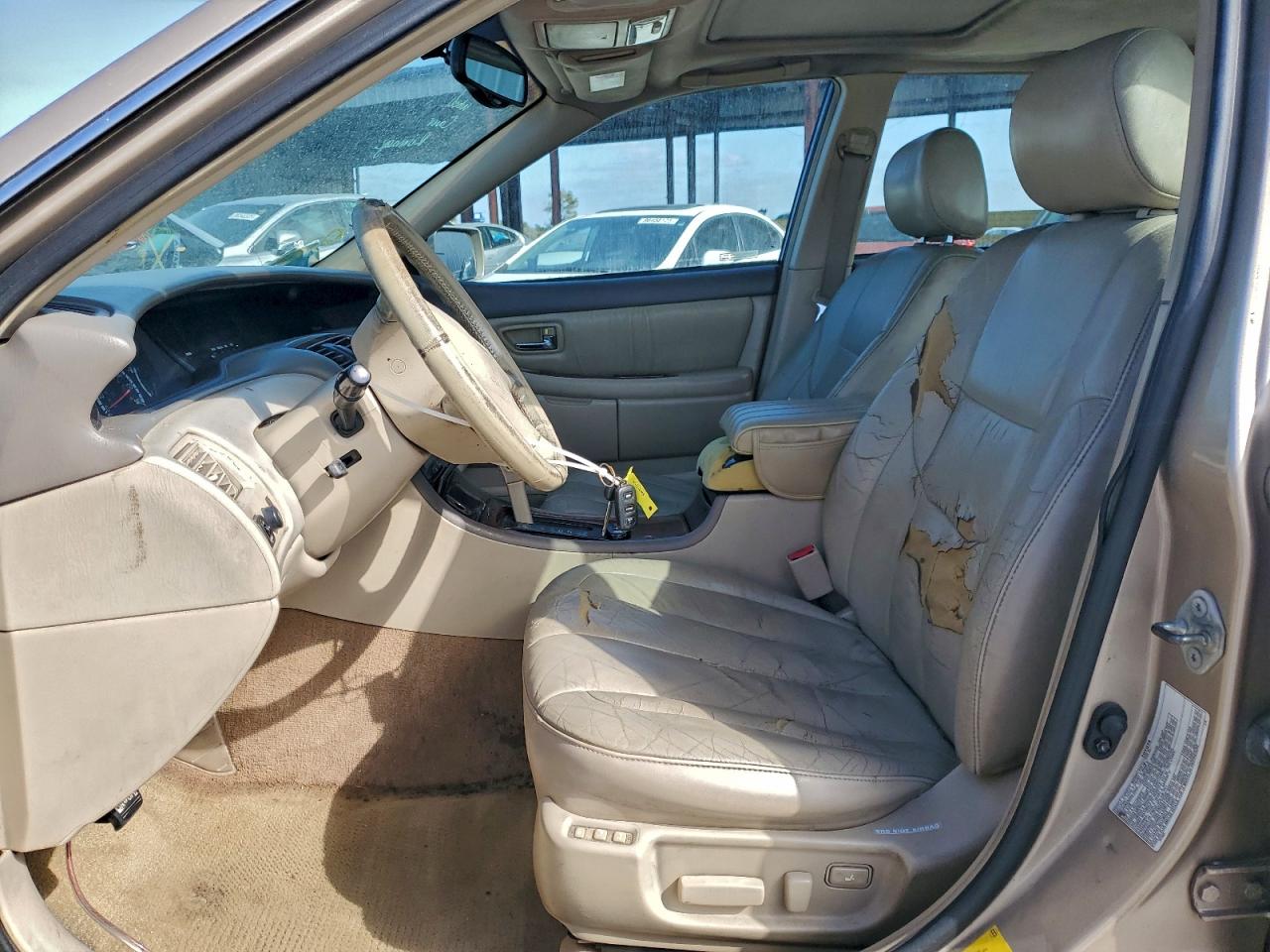 Lot #3315892143 2001 TOYOTA AVALON XL