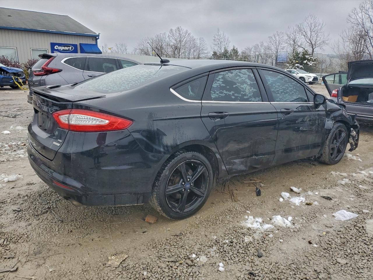 FORD FUSION SE