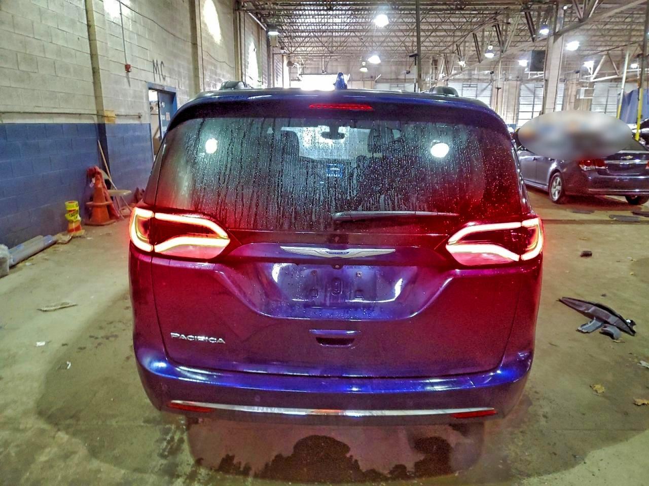 CHRYSLER PACIFICA TOURING L PLUS
