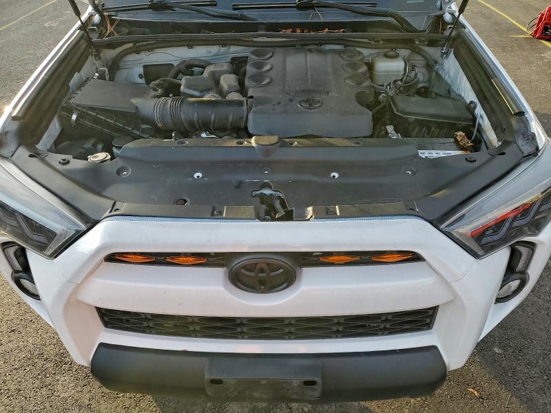 2017 TOYOTA 4RUNNER SR #3312253774