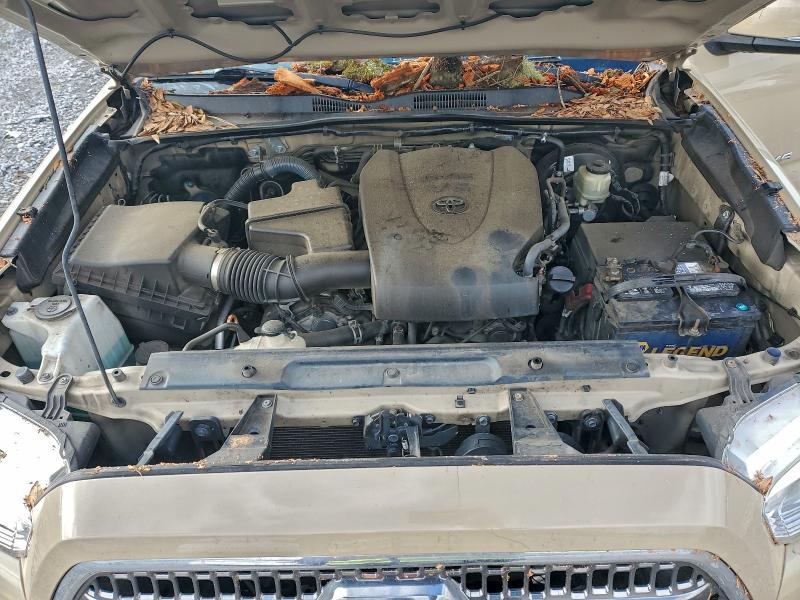 2017 TOYOTA TACOMA DOU #3319116292