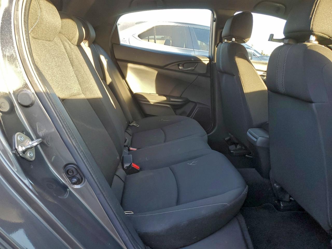 Lot #3317103009 2018 HONDA CIVIC LX