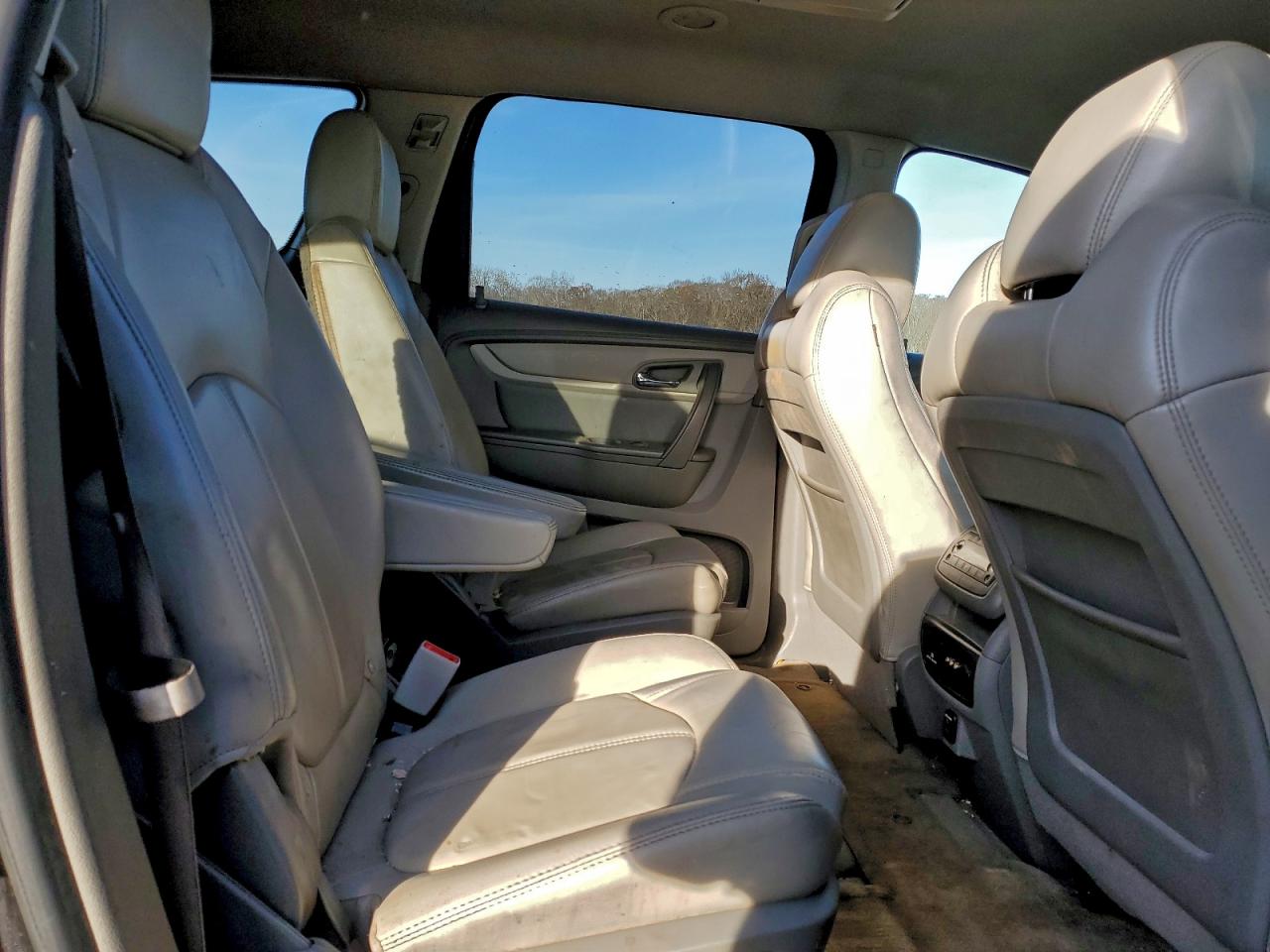 CHEVROLET TRAVERSE LT