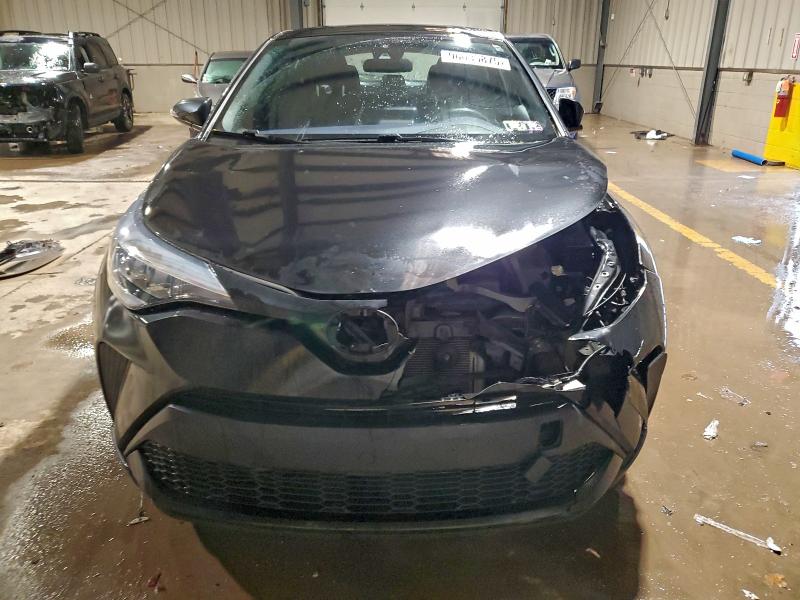 2020 TOYOTA C-HR XLE #3311673309