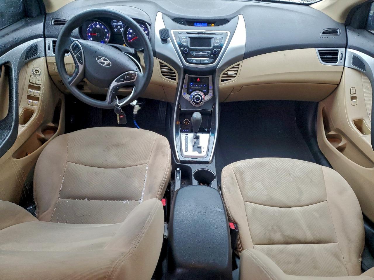 HYUNDAI ELANTRA GLS