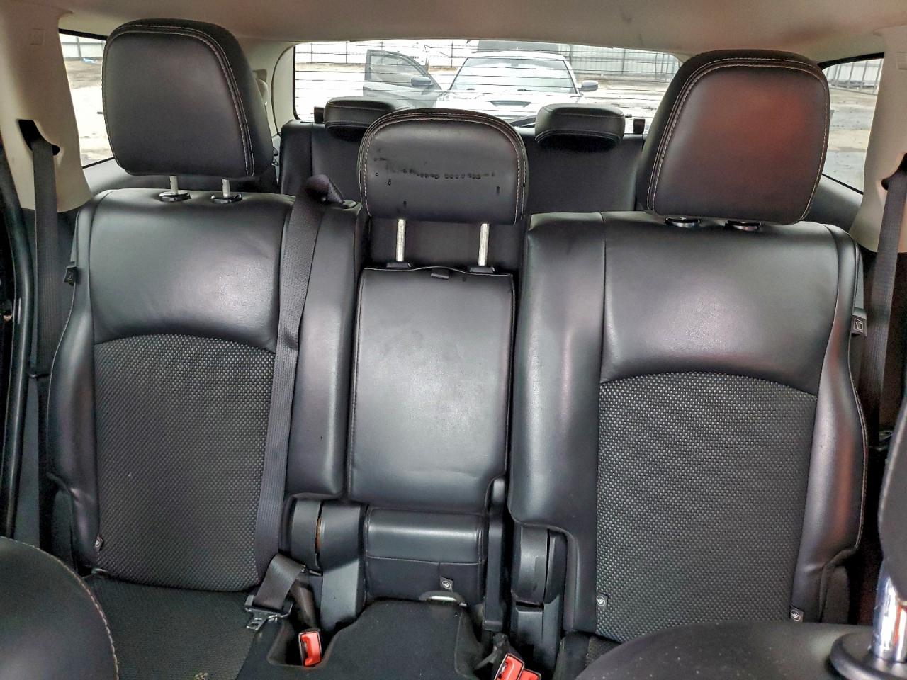 DODGE JOURNEY CROSSROAD