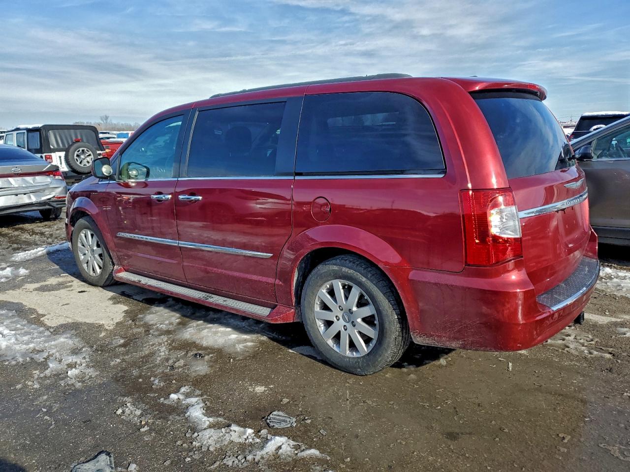 CHRYSLER TOWN & COUNTRY TOURING